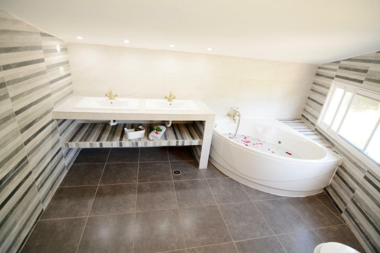 Moinho Da Capela Villa Кампо Майор Екстериор снимка
